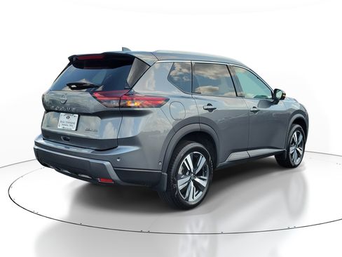 Certified 2025 Nissan Rogue SL AWD/4WD image 4