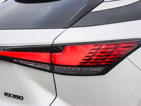 Certified 2025 Lexus RX 350 Premium image 8