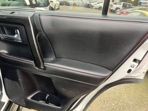 Used 2015 Toyota 4Runner Trail Premium image 37