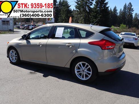 Used 2016 Ford Focus SE image 6