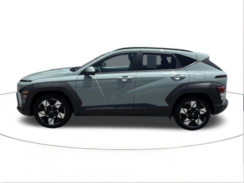 Certified 2024 Hyundai Kona SEL w/ Convenience Package FWD image 6