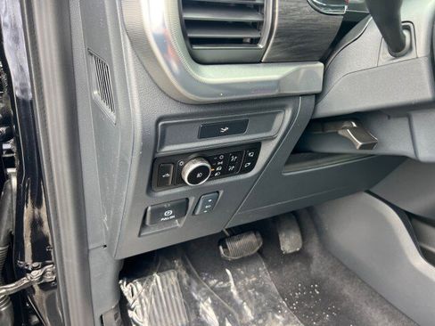 New 2026 Ford F150 Lariat w/ Equipment Group 502A High image 18