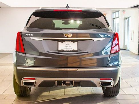 Used 2021 Cadillac XT5 Premium Luxury w/ LPO, Floor Liner Package image 7