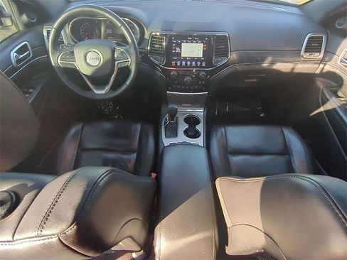 Used 2019 Jeep Grand Cherokee Limited image 26