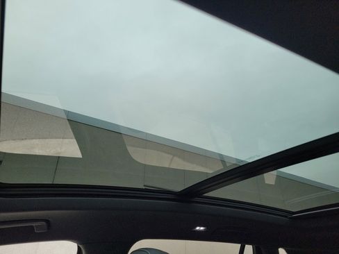 New 2026 Volkswagen Tiguan SEL R-Line image 21