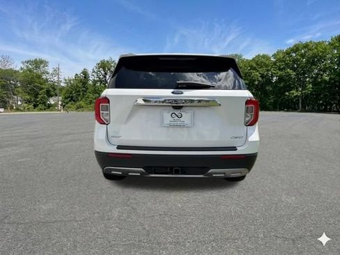 Used 2023 Ford Explorer XLT w/ Equipment Group 202A AWD/4WD image 7