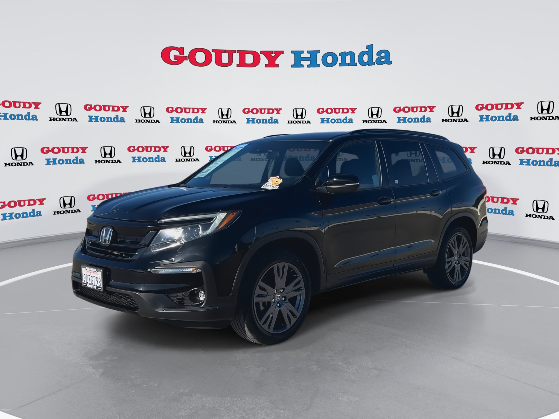 Certified 2022 Honda Pilot Sport image 4