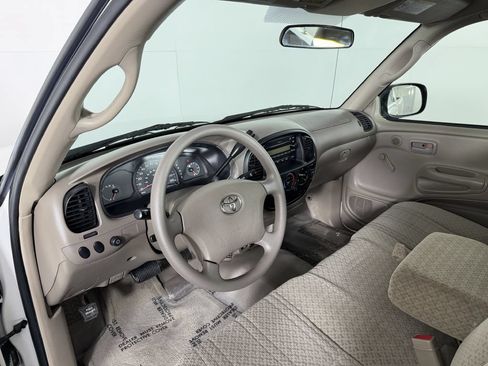 Used 2005 Toyota Tundra 2WD Regular Cab image 14