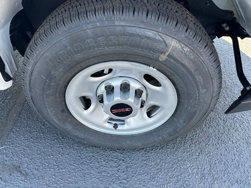 New 2025 GMC Savana 2500 w/ Communications Package image 15