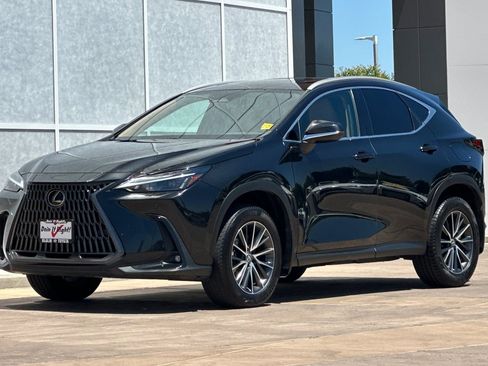 Used 2024 Lexus NX 250 FWD image 8