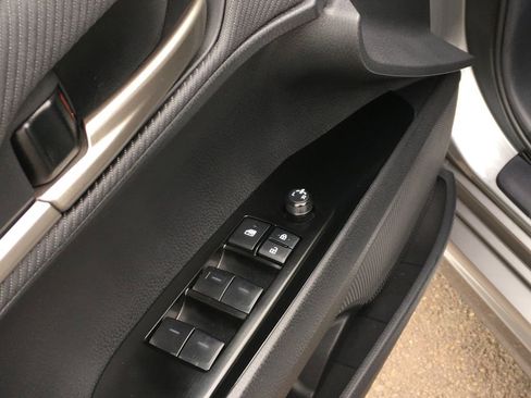 Used 2025 Toyota Camry SE AWD/4WD image 20