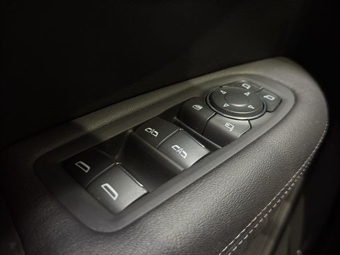 Used 2024 Cadillac XT5 Premium Luxury w/ LPO, Floor Liner Package AWD/4WD image 34