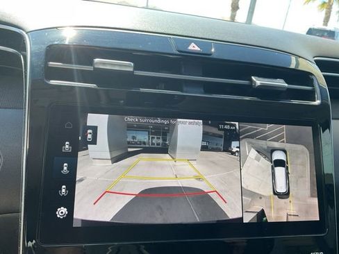 Used 2023 Hyundai Tucson Limited image 18