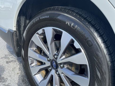 Used 2019 Subaru Outback 3.6R Touring w/ Popular Package #3A image 9