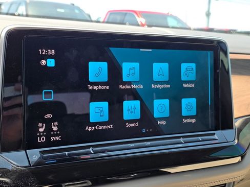 Used 2024 Volkswagen Atlas SE w/ Black Wheel Package FWD image 24