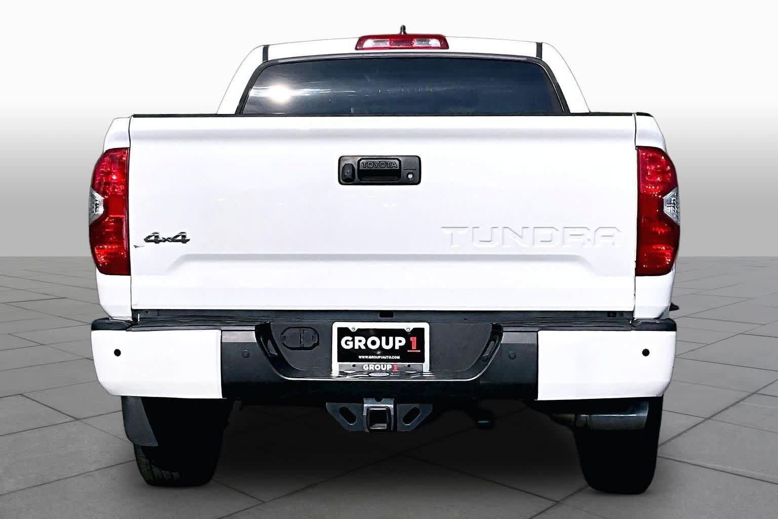 Used 2020 Toyota Tundra SR5 w/ SR5 Convenience Package AWD/4WD image 5