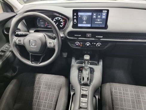 Certified 2026 Honda HR-V LX image 29