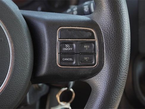 Used 2015 Jeep Compass Sport w/ Power Value Group image 26