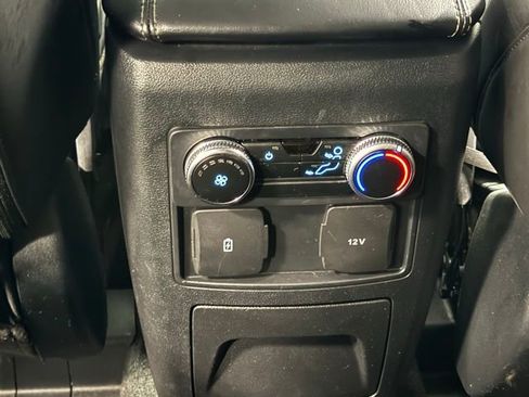 Used 2023 Ford Explorer XLT w/ Equipment Group 202A image 35