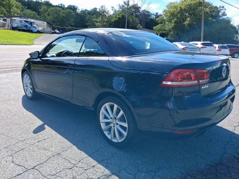 Used 2015 Volkswagen Eos Komfort FWD image 13