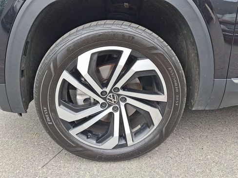 Used 2023 Volkswagen Atlas SEL AWD/4WD image 33