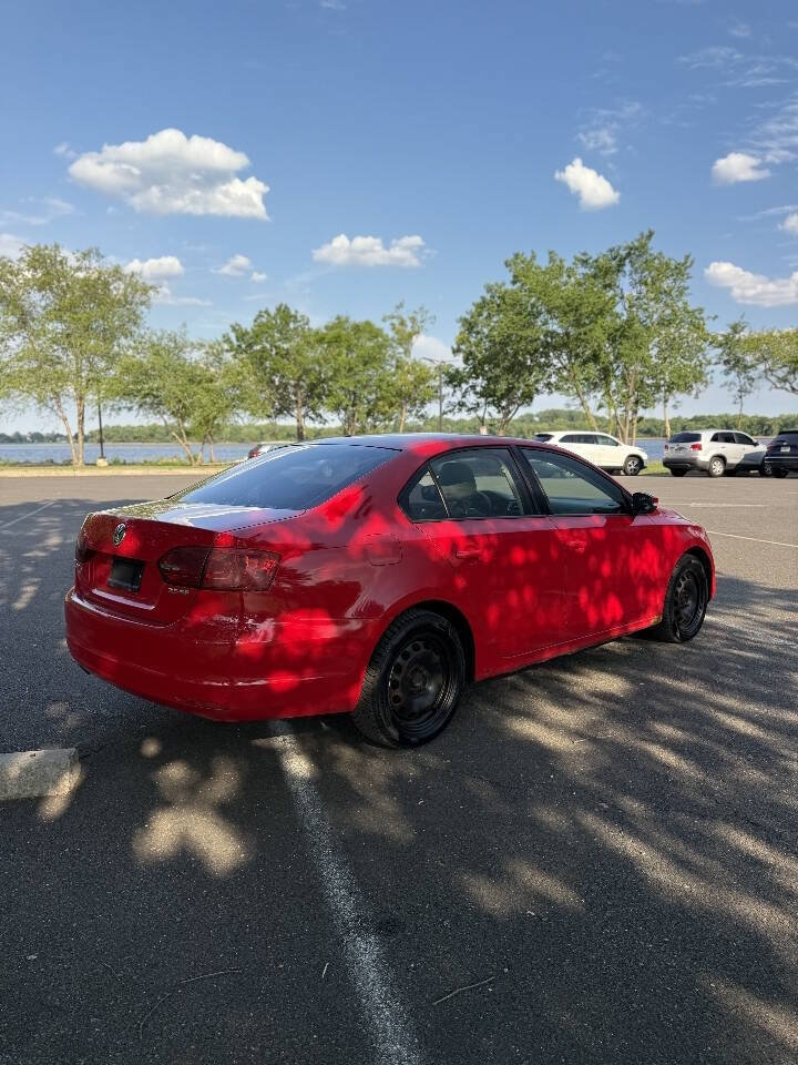 Used 2012 Volkswagen Jetta SE FWD image 7