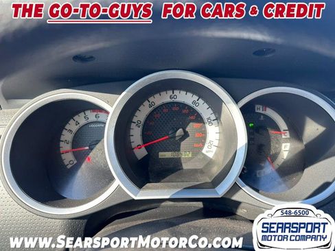 Used 2011 Toyota Tacoma 4x4 Access Cab image 9