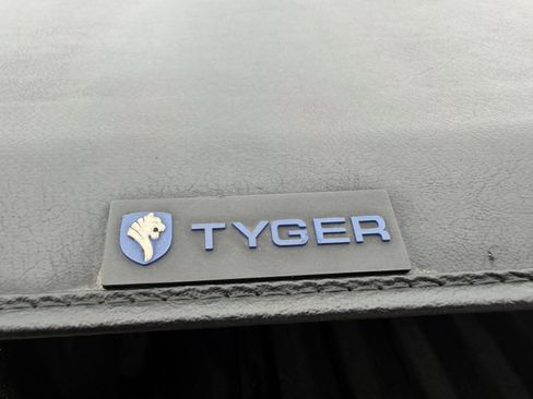 Used 2023 GMC Canyon AT4 w/ AT4 Premium Package image 20