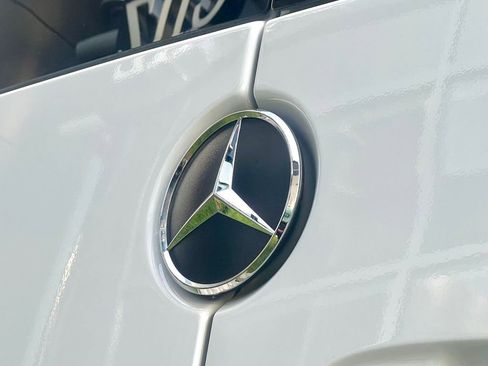 Used 2024 Mercedes-Benz Sprinter 2500 image 13