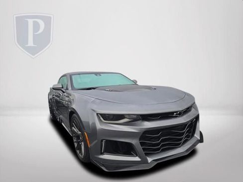 Used 2020 Chevrolet Camaro ZL1 image 13