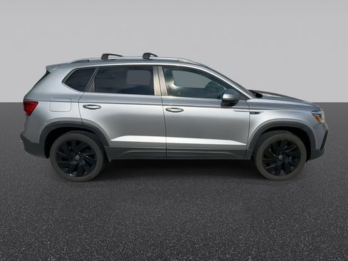 Used 2024 Volkswagen Taos SEL AWD/4WD image 10