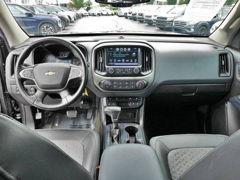 Used 2016 Chevrolet Colorado Z71 AWD/4WD image 17