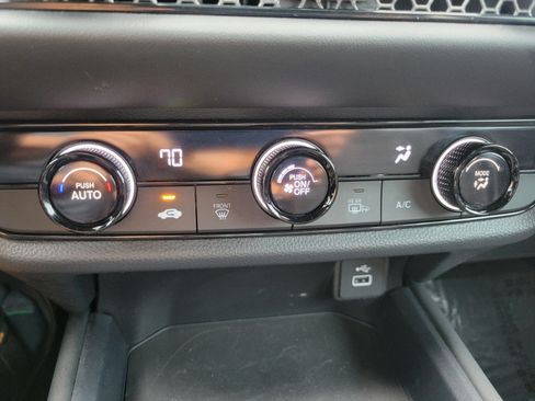 Used 2023 Honda HR-V Sport image 36