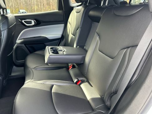 New 2026 Jeep Compass Limited image 33