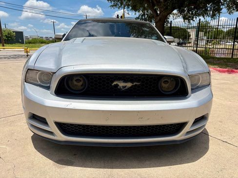 Used 2014 Ford Mustang GT Premium RWD image 11
