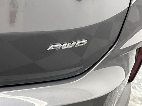Certified 2024 Ford Edge SE w/ Cargo Accessory Package AWD/4WD image 28