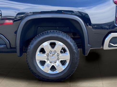Used 2020 Chevrolet Silverado 2500 LTZ w/ LTZ Premium Package image 42