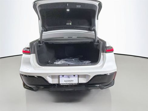 New 2026 BMW 740i w/ Executive Package RWD image 23