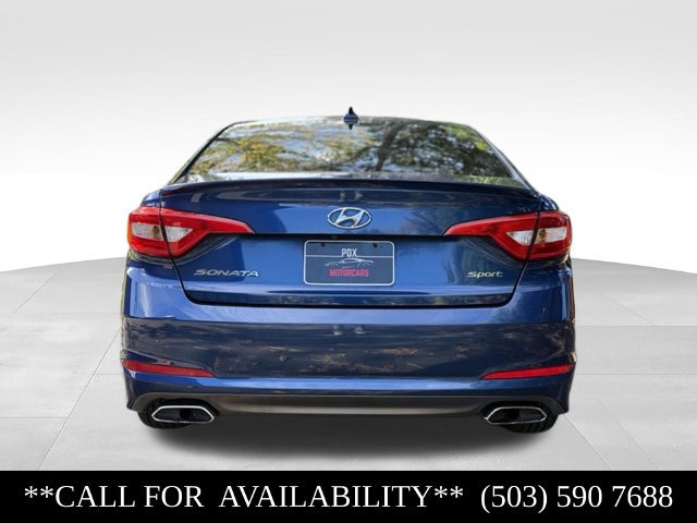 Used 2015 Hyundai Sonata Sport w/ Option Group 03 FWD image 4