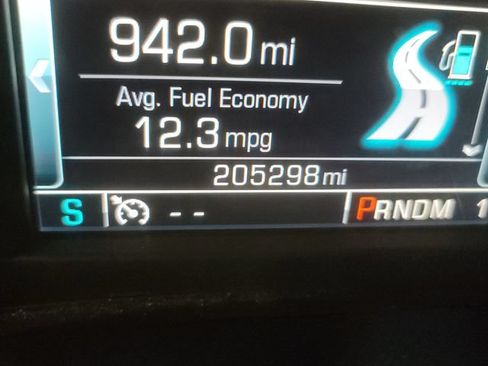 Used 2015 Chevrolet Silverado 2500 LTZ w/ LTZ Plus Package AWD/4WD image 23