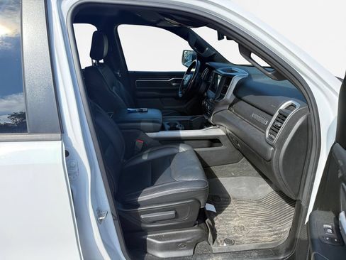 Used 2021 RAM 1500 Big Horn AWD/4WD image 25