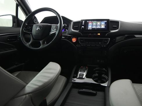 Used 2022 Honda Passport Elite image 11