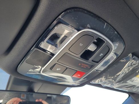 New 2026 Hyundai Tucson Limited AWD/4WD image 30