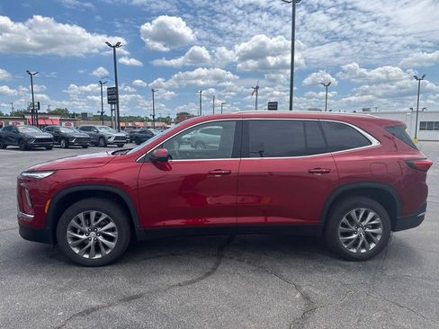 Used 2026 Buick Enclave Preferred FWD image 3