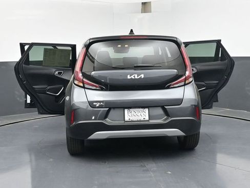 Used 2025 Kia Soul LX w/ LX Technology Package FWD image 49
