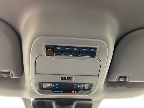 New 2026 Ford F250 XLT w/ XLT Premium Package image 21