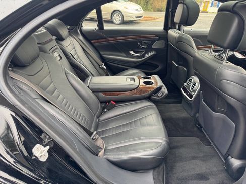 Used 2015 Mercedes-Benz S 550 4MATIC Sedan image 23