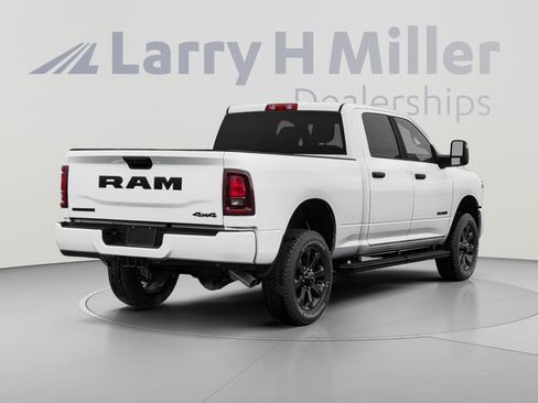 New 2026 RAM 2500 Big Horn AWD/4WD image 2