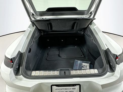 Certified 2025 Porsche Panamera 4S AWD/4WD image 28