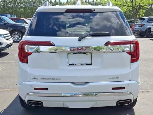 Used 2022 GMC Acadia Denali AWD/4WD image 5